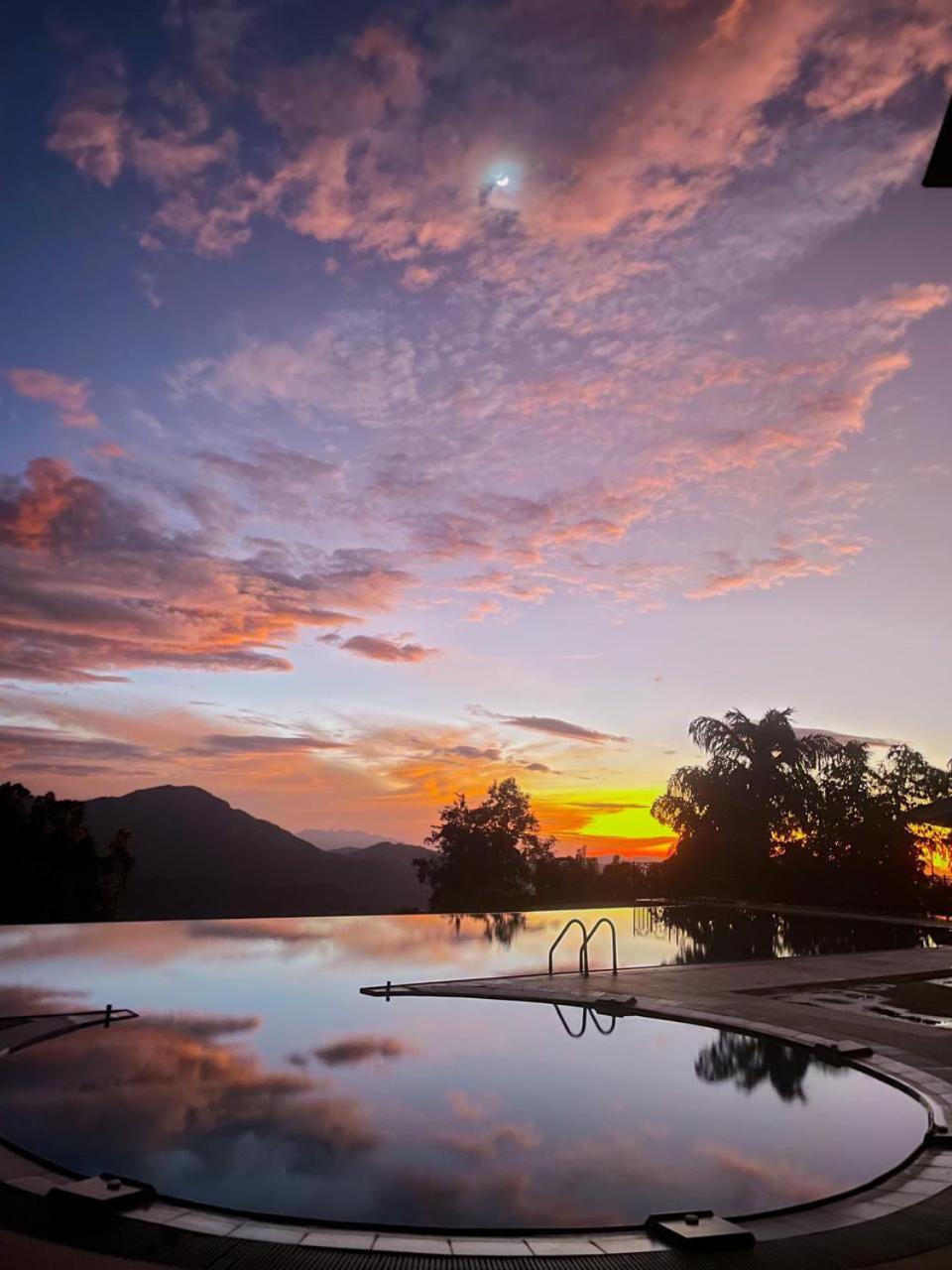 Moi Ella By Dbi Hotel Luaran gambar