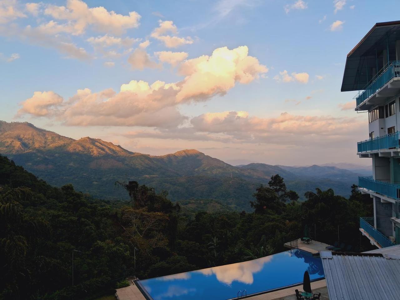 Moi Ella By Dbi Hotel Luaran gambar
